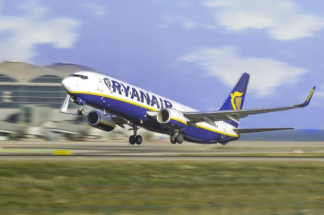 Ryanair ZNIKA z Lublina. Wizz Air zawiesi połączenia? OSTRE CIĘCIA przez epidemię COVID