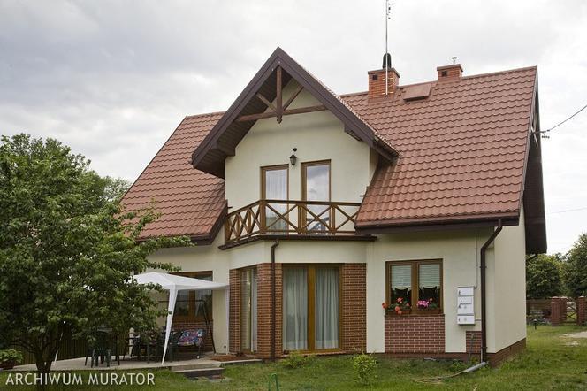 Dom z ryzalitem