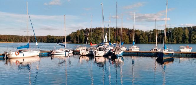 Marina Pod Dębem Jezioro Nidzkie