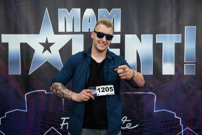 Mam Talent 2021 - Kacper Jóźwiak: kim jest? Ten występ szokuje!