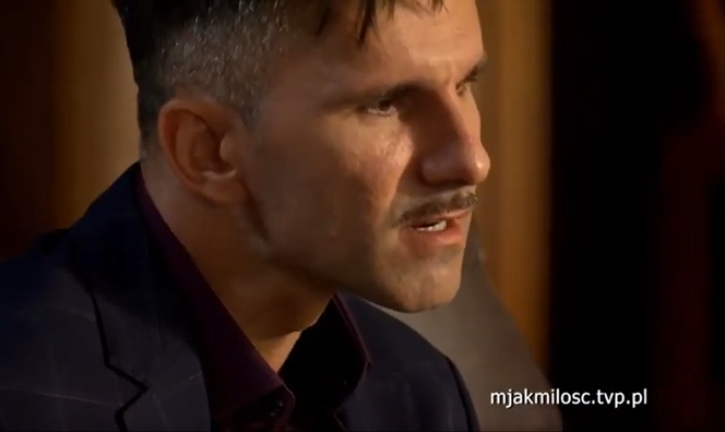 M jak miłość. Klęska Kamila. Zacznie pić przez matkę Poli. Porzuciła córkę i już jej do siebie nie weźmie - WIDEO