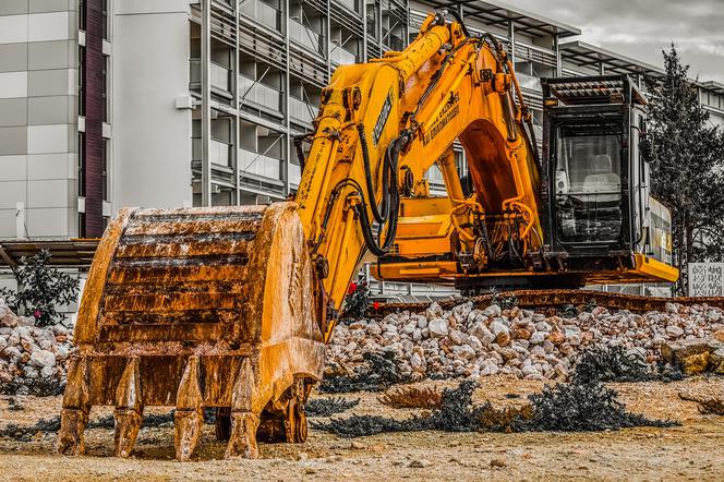 Awantura na placu budowy w centrum Wrocławia. Robotnicy pokłócili się o kradzioną koparkę! (zdjęcie poglądowe)