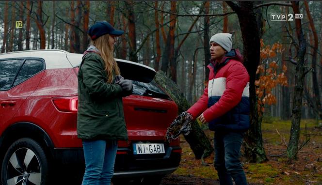 Za marzenia 2 sezon, odc. 9. Anka (Anna Karczmarczyk), Bartek (Piotr Nerlewski)