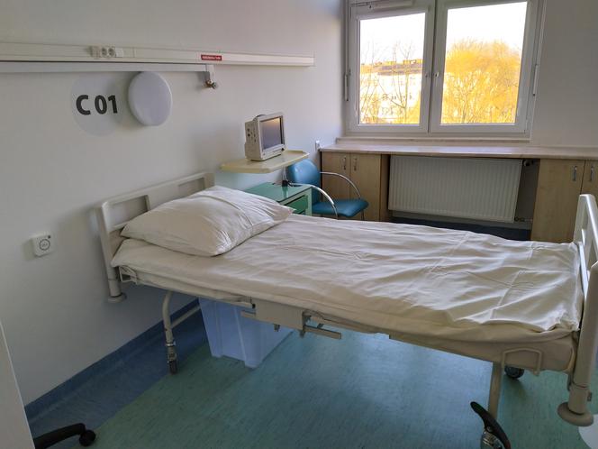 Siedleckie szpitale, m. in. Szpital Tymczasowy, ponownie dysponuje wolnymi łóżkami dla pacjentów chorych na COVID-19