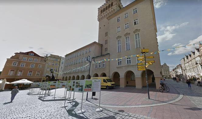 Koronawirus Opole: Ponad 20 urzędników zakażonych!