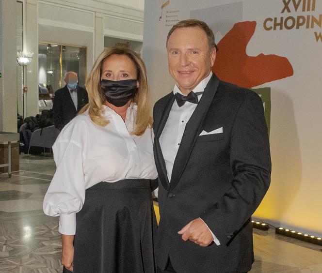 Koncert Chopinowski: Agata Duda w złocie i stylowa żona Kurskiego