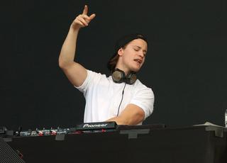 Gorąca 20 Premiera: Kygo feat. Julia Michaels - Carry Me. Norweg ma kolejny HIT?!