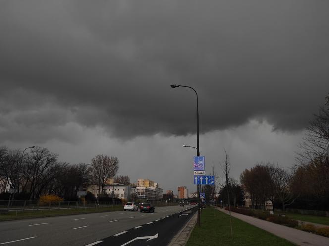 Pierwsza wiosenna burza uderzyła w Warszawę