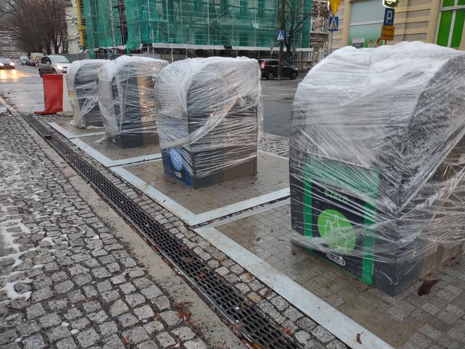 Pojemniki podziemne na przy Kwadracie w Gorzowie