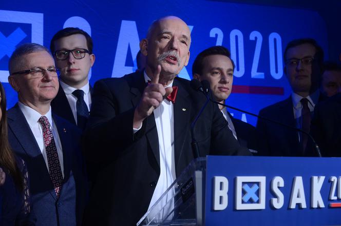 WRZE w Konfederacji! Korwin-Mikke wzgardliwie o kobietach. Ich czci broni Bosak