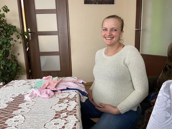 Gwiazda serialu „Rolnicy. Podlasie” jest w ciąży! Znamy płeć i imię dziecka