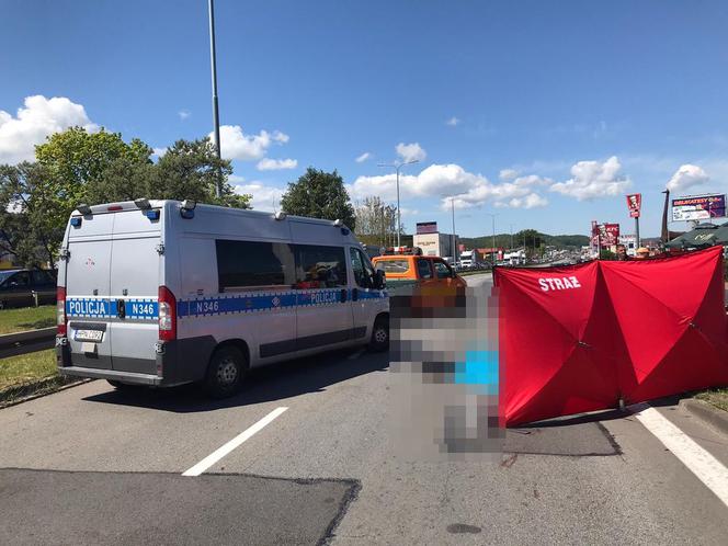 Rumia: Pieszy zginął na jezdni
