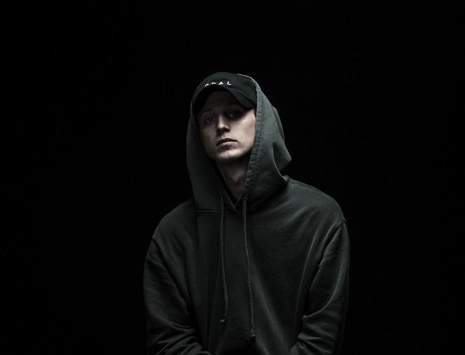 NF - kim jest raper, który przyjedzie do Polski?