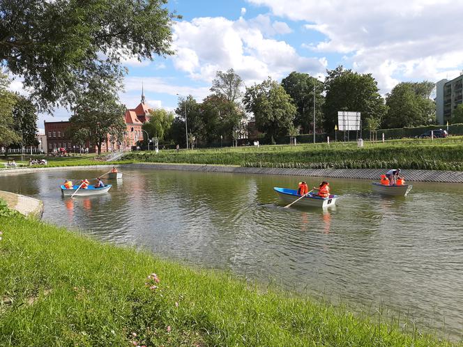 Łódki w Żarach