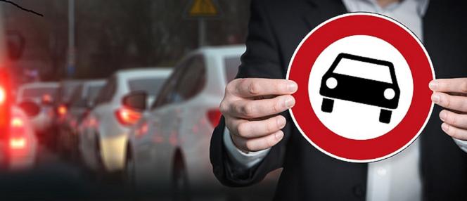 Łódzkie: Ogromne kłopoty na drogach! S8 całkowicie zablokowana, na A1 utrudnienia