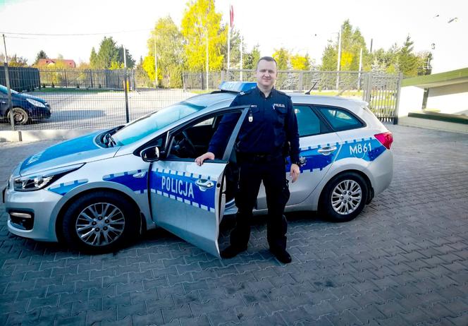 Sierż. sztab. Marcin Uszyński z posterunku policji w Drohiczynie