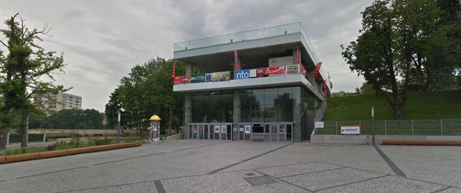 GoogleMaps: NCPP i Muzeum Polskiej Piosenki