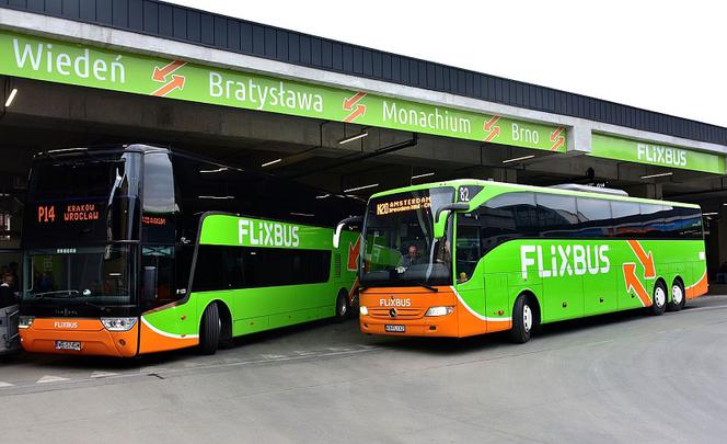 Koronawirus w autobusie! Jechałeś z Warszawy przez Kielce? Lepiej się ZBADAJ!