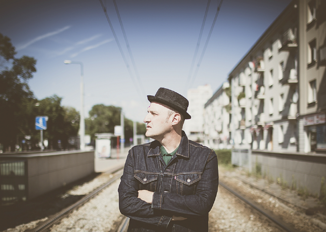 LESŁAW z grupy KOMETY w projekcie EEE / nowy singel 'Tym razem naprawdę'