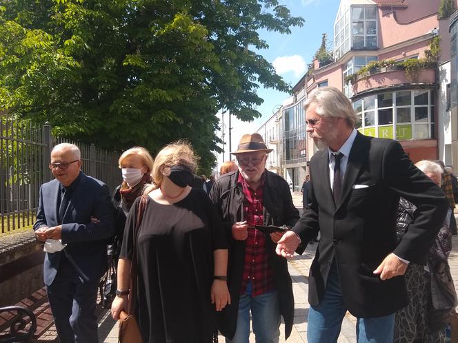 Pogrzeb Jerzego Pilcha w Kielcach. Przyjechali m.in. Grzegorz Turnau i Jan Nowicki