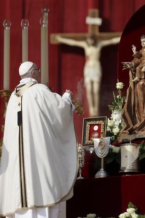 Papież Franciszek potępia pedofilie w kościele
