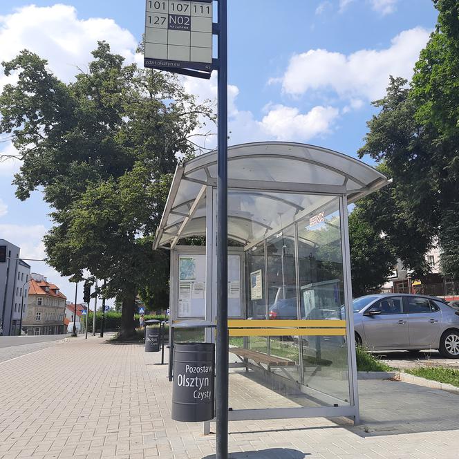 Pozostaw Olsztyn czysty. Nowe kosze na przystankach mają zachęcać do dbania o miasto