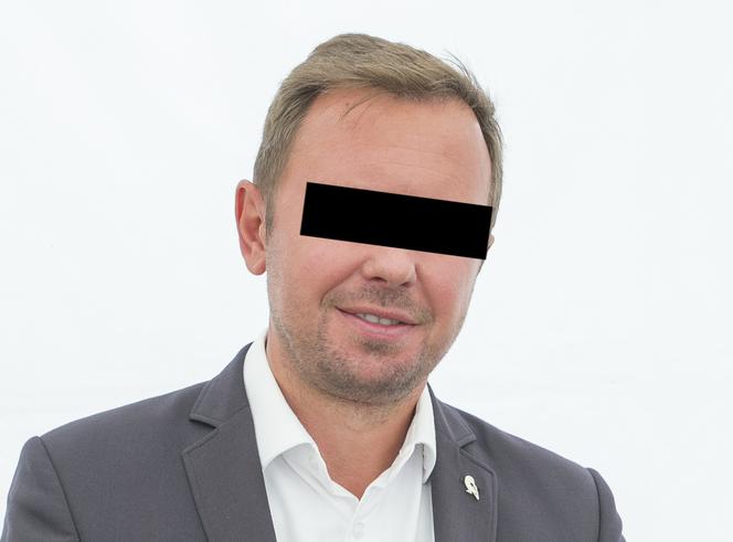 Zarzuty dla byłego burmistrza Włoch! Artur W. jest oskarżony o przyjęcie ogromnej łapówki