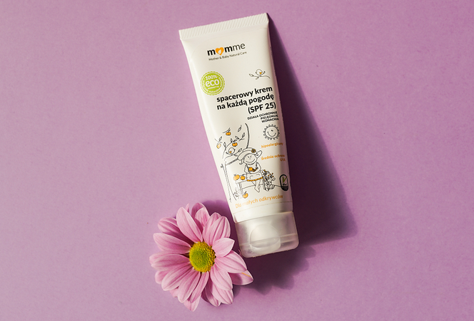 MomMe Cosmetics - spacerowy krem na każdą pogodę