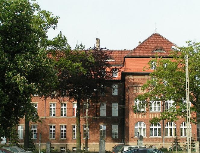 Koronawirus: Szpital w Namysłowie ma przyjmować chorych na COVID-19