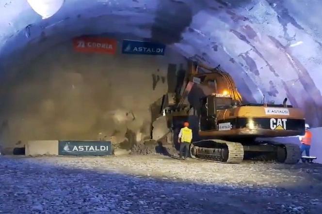 Tunel na trasie Zakopianki