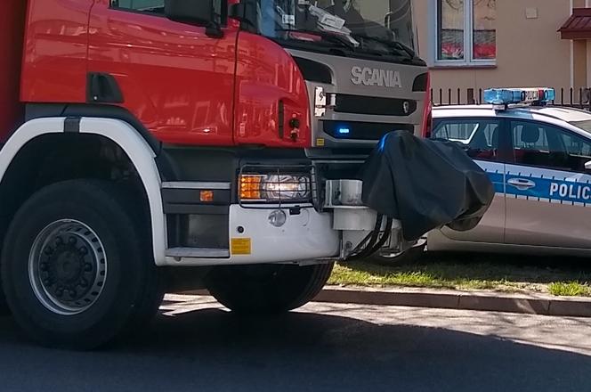 Mężczyzna ma poparzą twarz, ręce i nogi. Wybuch gazu w Stawie Kunowskim