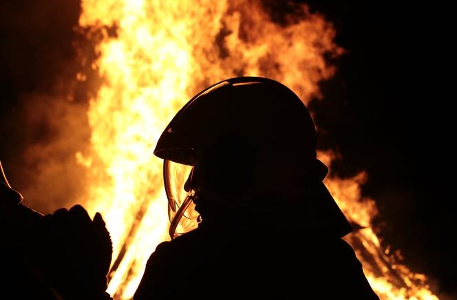 Strażacy przeszukali budynek, w którym znaleźli 10-letnie dziecko