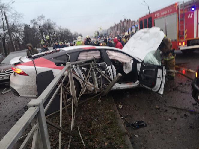 Jazda próbna Audi A7 skończyła się karambolem