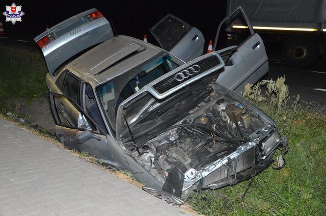 Ukradli całe, a oddali rozbite! Amatorzy cudzych pojazdów zakończyli pijacką jazdę w przydrożnym rowie