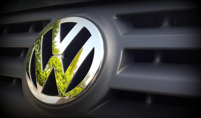 DRAKOŃSKA kara dla Volkswagena. Firma MANIPULOWAŁA wskaźnikami!