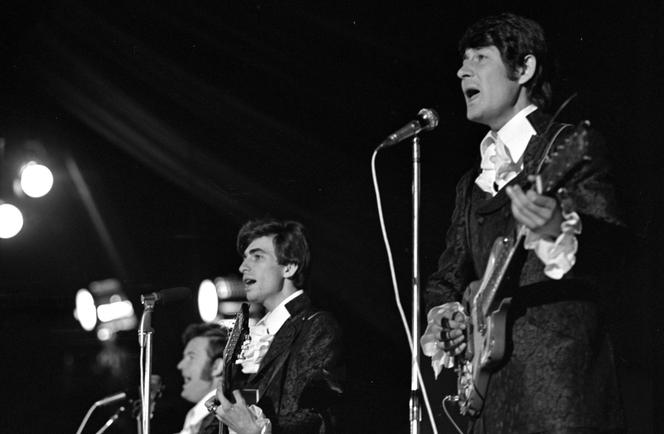 QUIZ. Krzysztof Klenczon. Gdyby żył, miałby 80 lat. Piosenki Czerwonych Gitar czy Trzech Koron?