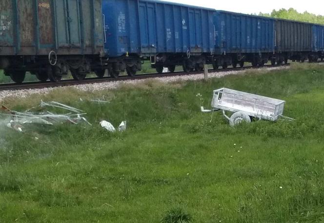 Wjechał wprost pod pociąg towarowy