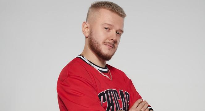 B.R.O zrobił numer do serialu TVN. Bunt podbija YouTube