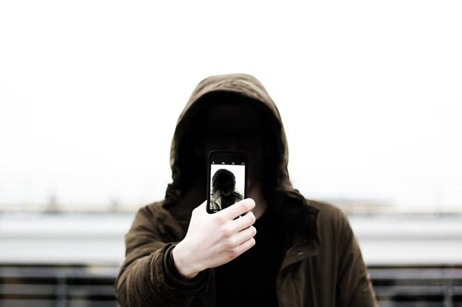 Uwaga na oszustów! Metoda na wnuczka znów pojawiła się na Podkarpaciu, policja ostrzega