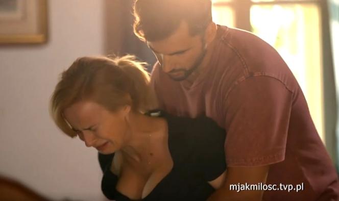 M jak miłość. Sonia w żałobie po śmierci Janka. Będzie w ciąży i sama wychowa dziecko? - WIDEO