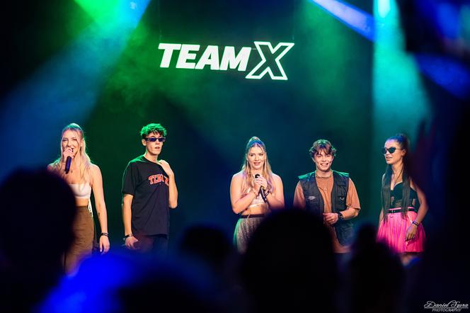 Team X i ogień na scenie, który porwał publiczność!