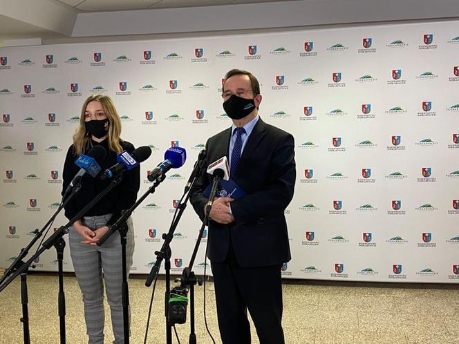 Zamiast charytatywnego balu będzie zbiórka pieniędzy w Internecie