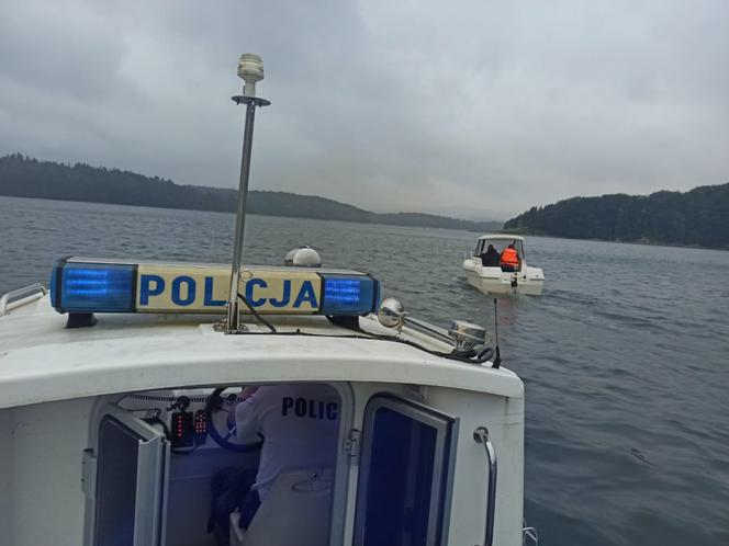 POLICJA