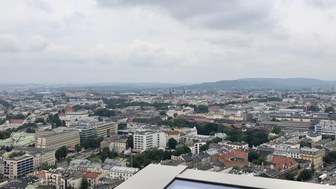 Panorama Krakowa z dachu Unity Center