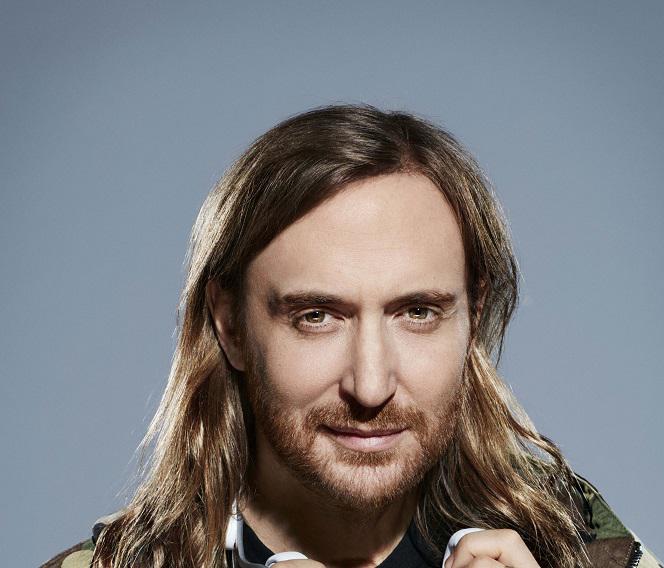 David Guetta: jakie gadżety kupisz w Krakowie? Deskorolki, czapki, okulary i co jeszcze?