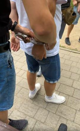 Łowcy pedofili dorwali zboczeńca w parku w Warszawie