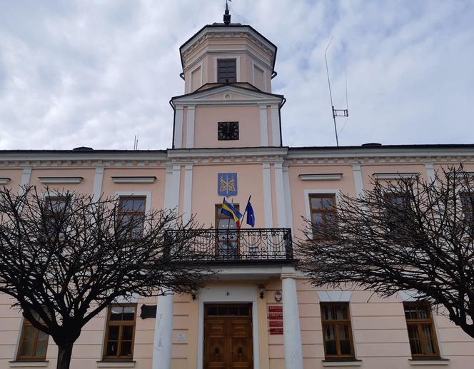 Tuchów ratusz