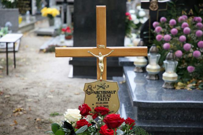 Grób arcybiskupa Julisza Paetza