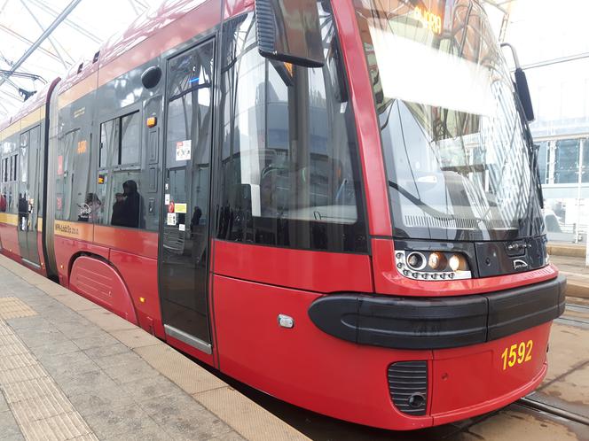 tramwaj niskopodłogowy