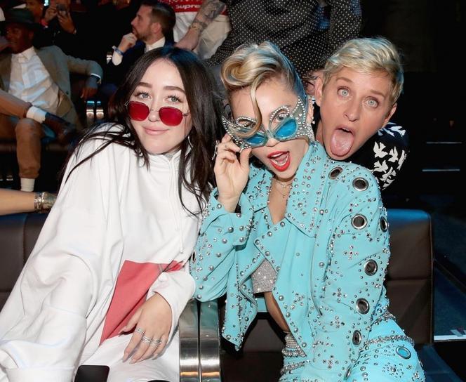 Noah Cyrus, Miley Cyrus